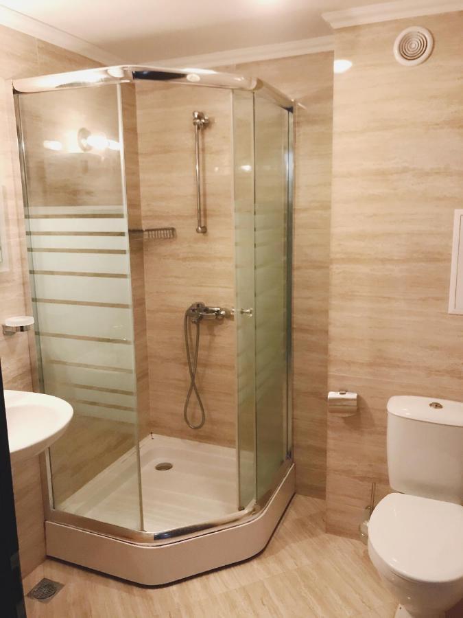 First Line Apartments Argo -Studio Room Front Sea View 로제넷츠 외부 사진